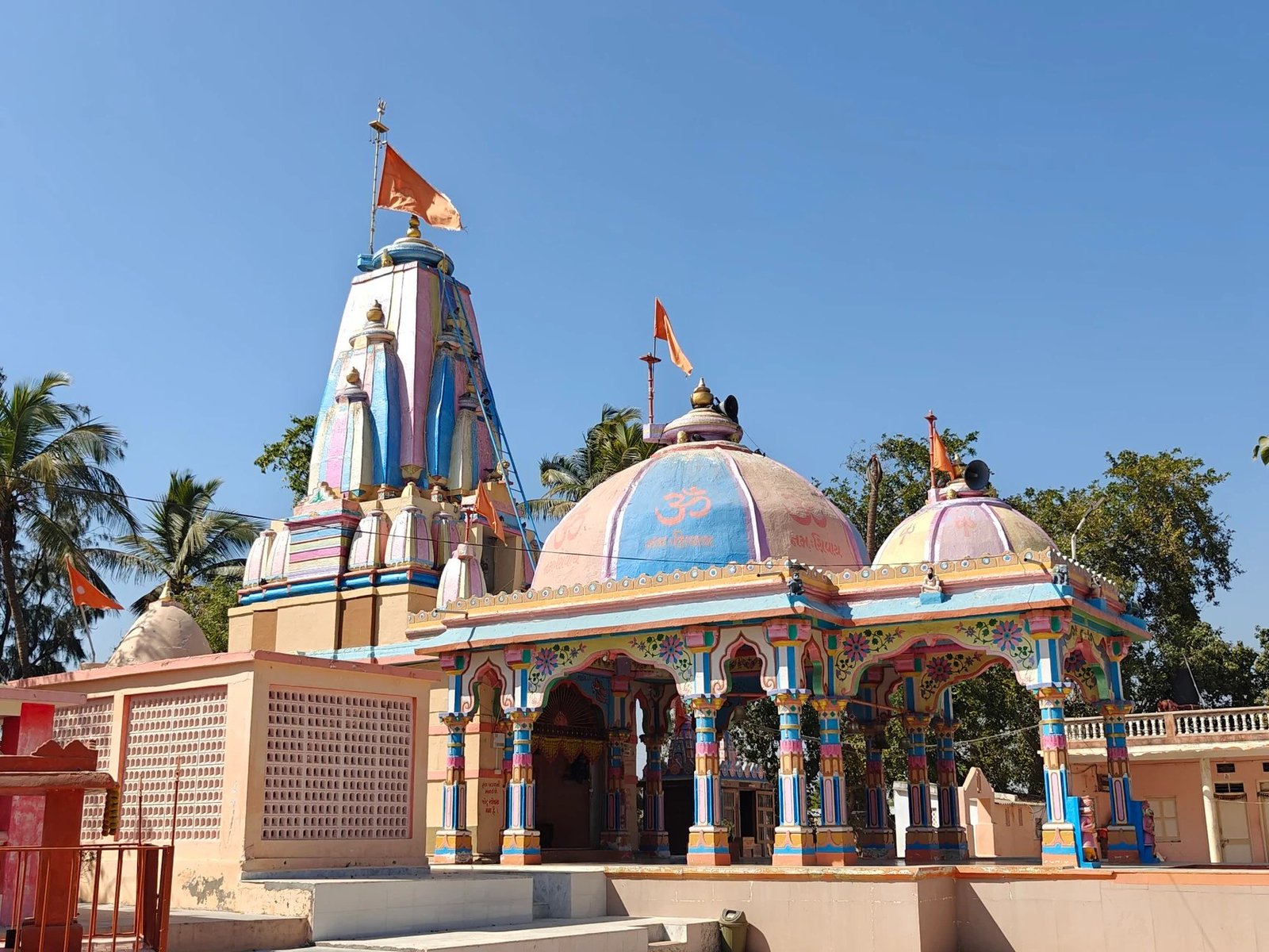 Pingleshwar Temple
